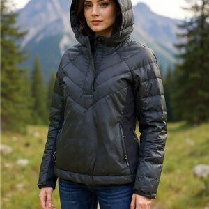 ivivva by lululemon Women's Black Quilted Jacket